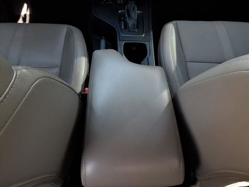 Used 2021 Ford Ranger Lariat w/ Equipment Group 501A High image 17