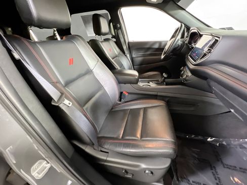 Used 2023 Dodge Durango R/T w/ Tow 'N Go Package AWD/4WD image 30