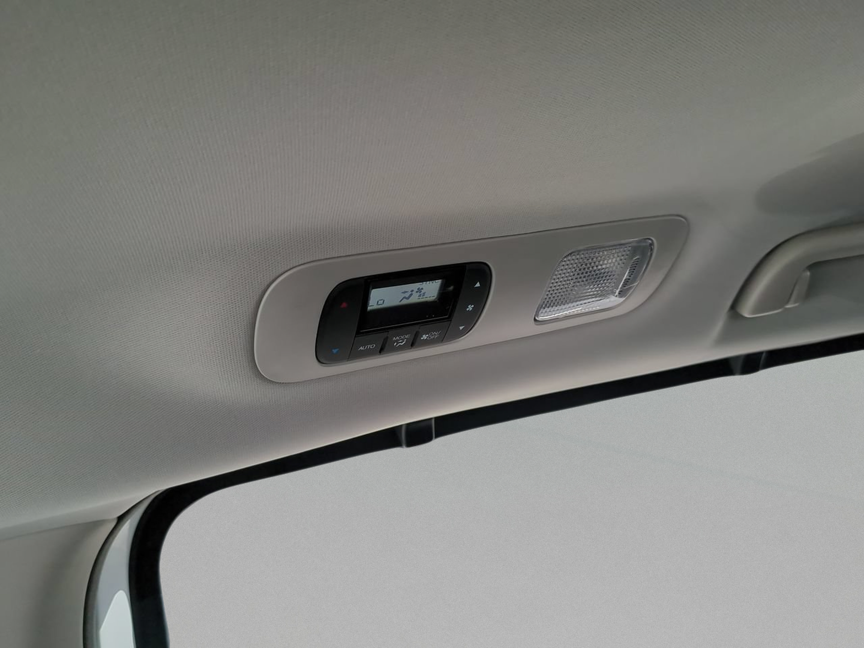 New 2027 Honda Odyssey Elite image 28