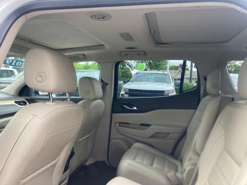 Certified 2019 GMC Acadia Denali w/ GMC Pro Grade Package AWD/4WD image 15