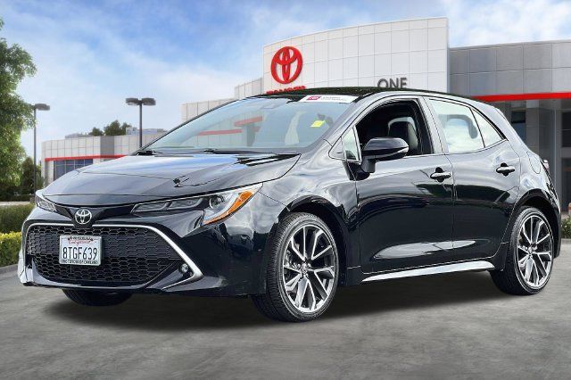 Used 2021 Toyota Corolla XSE FWD image 11