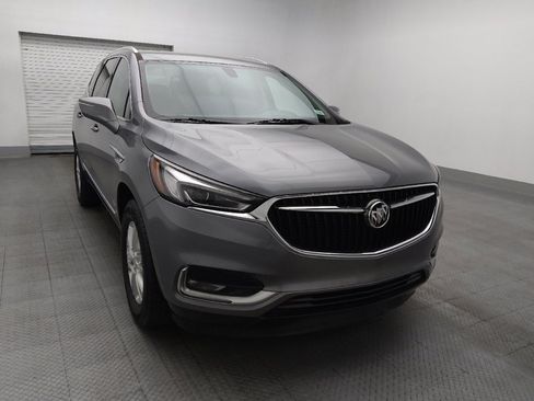 Used 2021 Buick Enclave Essence image 14