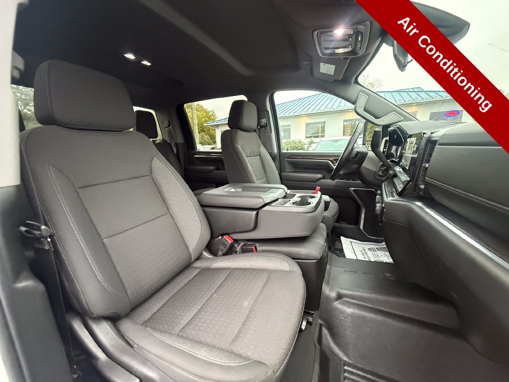 Used 2024 Chevrolet Silverado 2500 LT AWD/4WD image 47