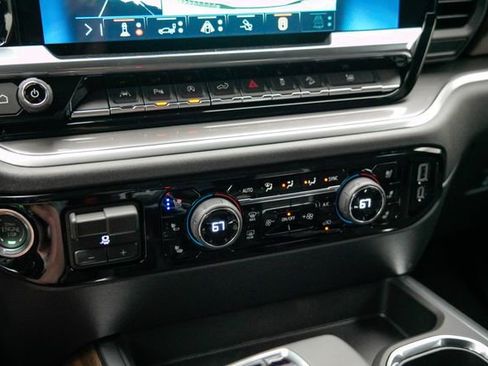 New 2026 Chevrolet Silverado 1500 High Country w/ Technology Package AWD/4WD image 30