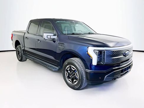 Certified 2023 Ford F150 Lightning XLT image 24