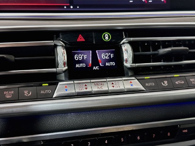 Used 2020 BMW X5 sDrive40i w/ Premium Package RWD image 18