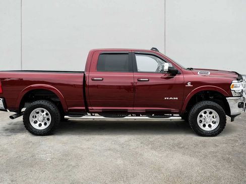 Used 2022 RAM 2500 Laramie AWD/4WD image 7