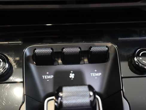 Used 2021 Porsche 911 Carrera S image 31