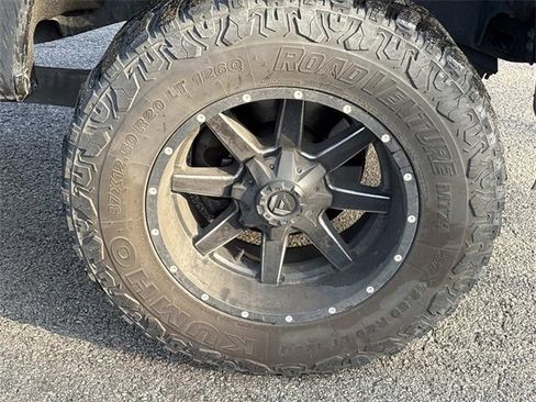 Used 2017 Ford F250 Lariat w/ Lariat Ultimate Package image 9