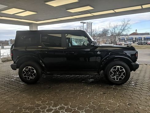 Used 2025 Ford Bronco Outer Banks image 4