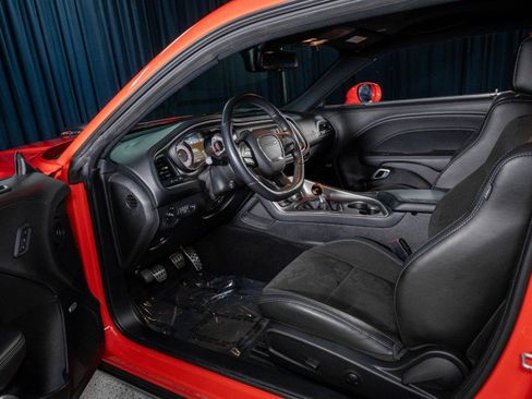Used 2022 Dodge Challenger R/T Scat Pack RWD image 13