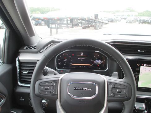 New 2026 GMC Sierra 1500 Denali w/ Denali Reserve Package AWD/4WD image 20