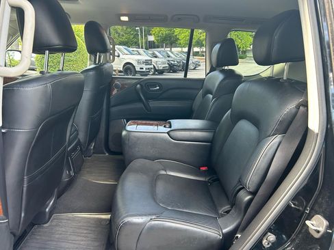 Used 2019 INFINITI QX80 Luxe w/ 22" Wheel Package AWD/4WD image 16