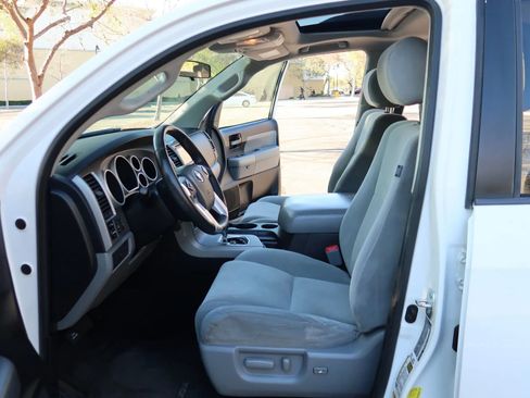 Used 2014 Toyota Sequoia SR5 image 10