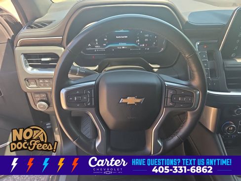 Used 2023 Chevrolet Tahoe Premier AWD/4WD image 16