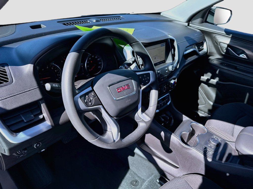 Used 2024 GMC Terrain SLE w/ Driver Convenience Package AWD/4WD image 5