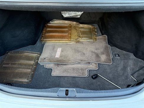 Used 2012 Lexus LS 460 image 8