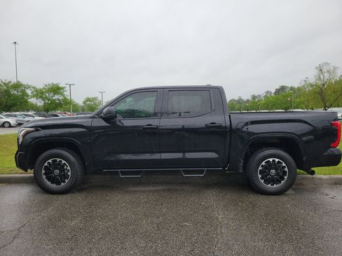 Used 2022 Toyota Tundra SR w/ SR Tow Package image 19