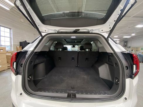 Certified 2023 GMC Terrain SLE w/ Driver Convenience Package image 35