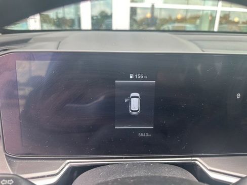 Used 2025 Kia Sorento LX FWD image 28
