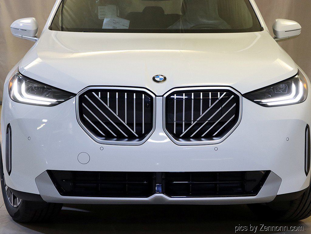 Used 2026 BMW X3 xDrive30i w/ Premium Package AWD/4WD image 4