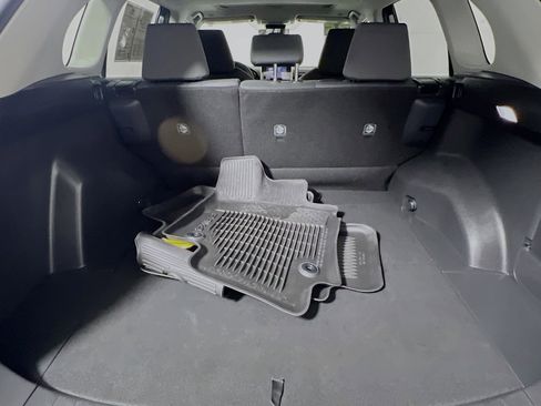 Used 2025 Toyota RAV4 XLE image 34