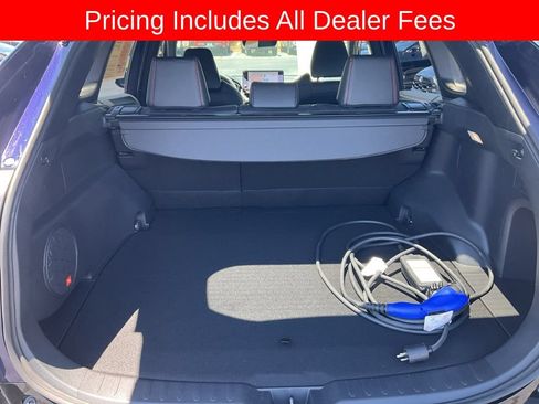Used 2025 Toyota RAV4 XSE AWD/4WD image 15