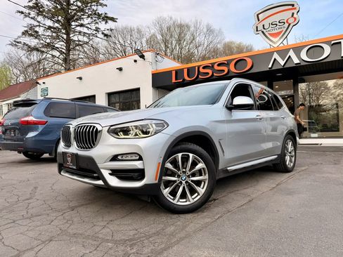Used 2019 BMW X3 xDrive30i w/ Executive Package image 2