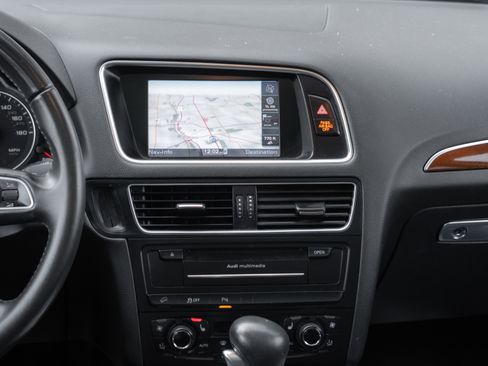 Used 2012 Audi Q5 3.2 Premium Plus image 12