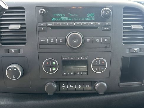 Used 2014 Chevrolet Silverado 2500 LT image 29