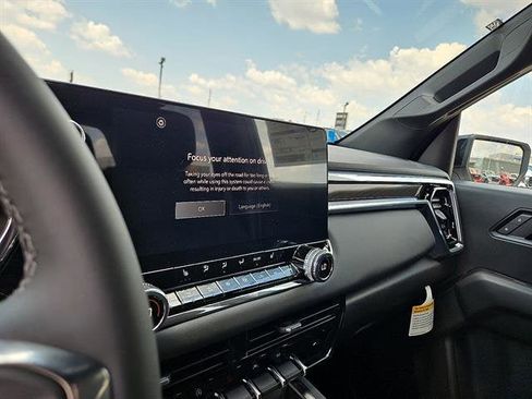 New 2026 GMC Canyon Elevation w/ Convenience Package image 18