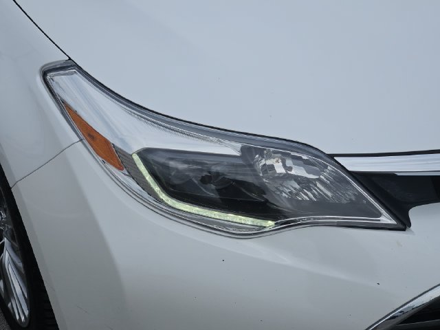 Used 2016 Toyota Avalon Limited w/ Protection Package FWD image 9