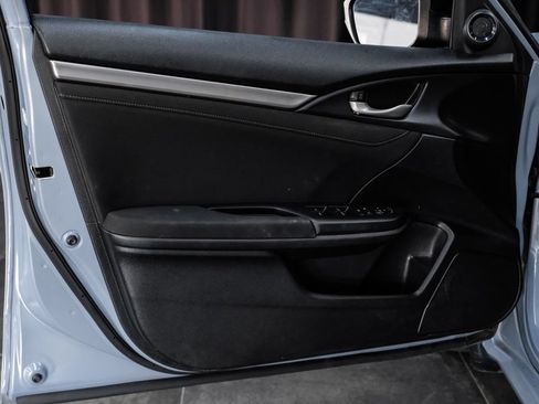 Used 2018 Honda Civic EX image 55