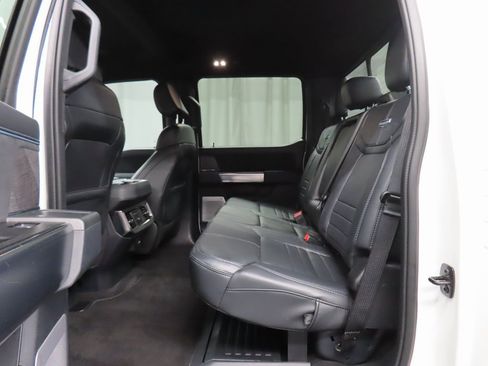 Used 2025 Ford F250 Platinum image 12