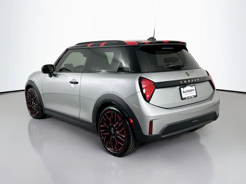 Certified 2025 MINI Cooper S image 7