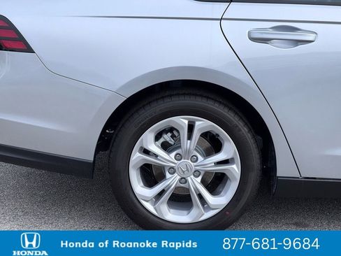 New 2026 Honda Accord LX image 36