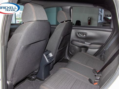 Used 2025 Honda HR-V Sport image 16