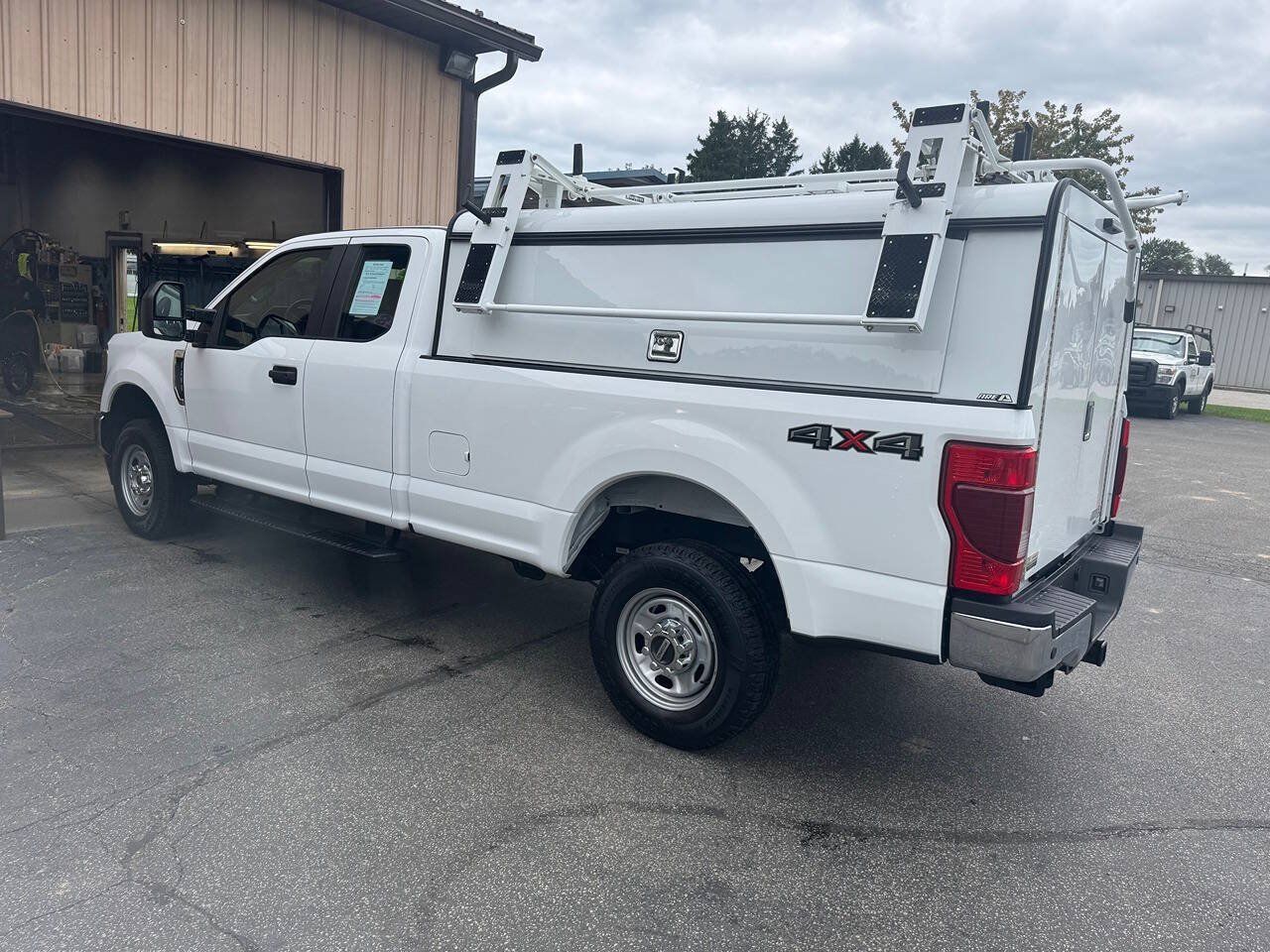Used 2021 Ford F250 XL w/ Power Equipment Group AWD/4WD image 7