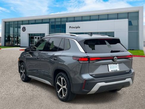 New 2026 Volkswagen Tiguan SE image 4