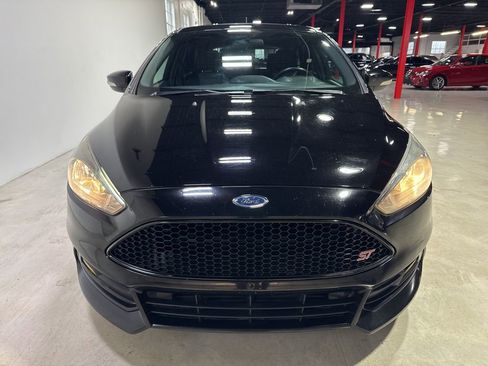 Used 2016 Ford Focus ST image 9
