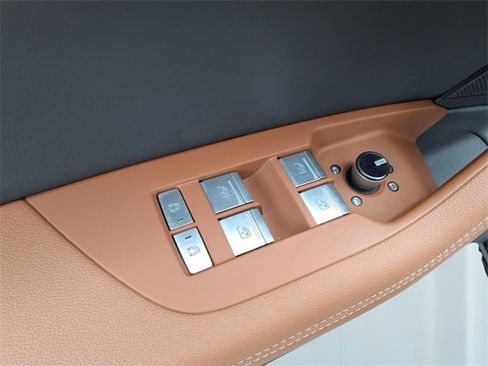 Certified 2025 Audi A6 Premium Plus image 12