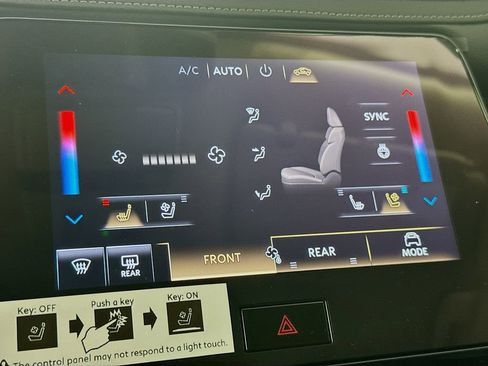 New 2026 INFINITI QX80 Luxe w/ Cargo Package image 18