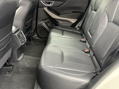 Used 2024 Subaru Forester Limited image 38