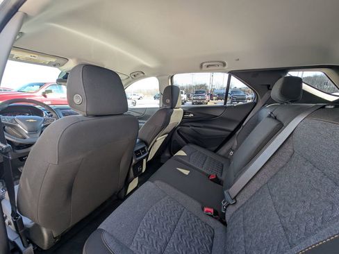 Used 2024 Chevrolet Equinox LT image 15
