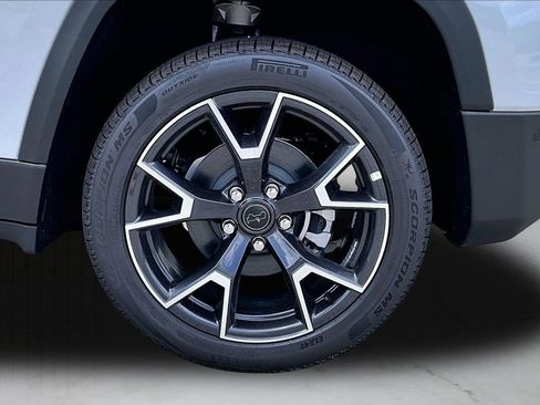 New 2026 Jeep Cherokee Overland AWD/4WD image 34