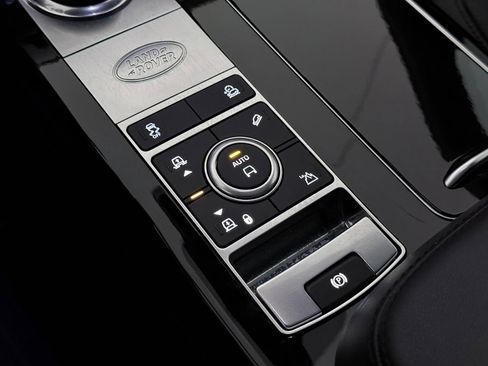 Used 2022 Land Rover Range Rover P525 Westminster Edition AWD/4WD image 38