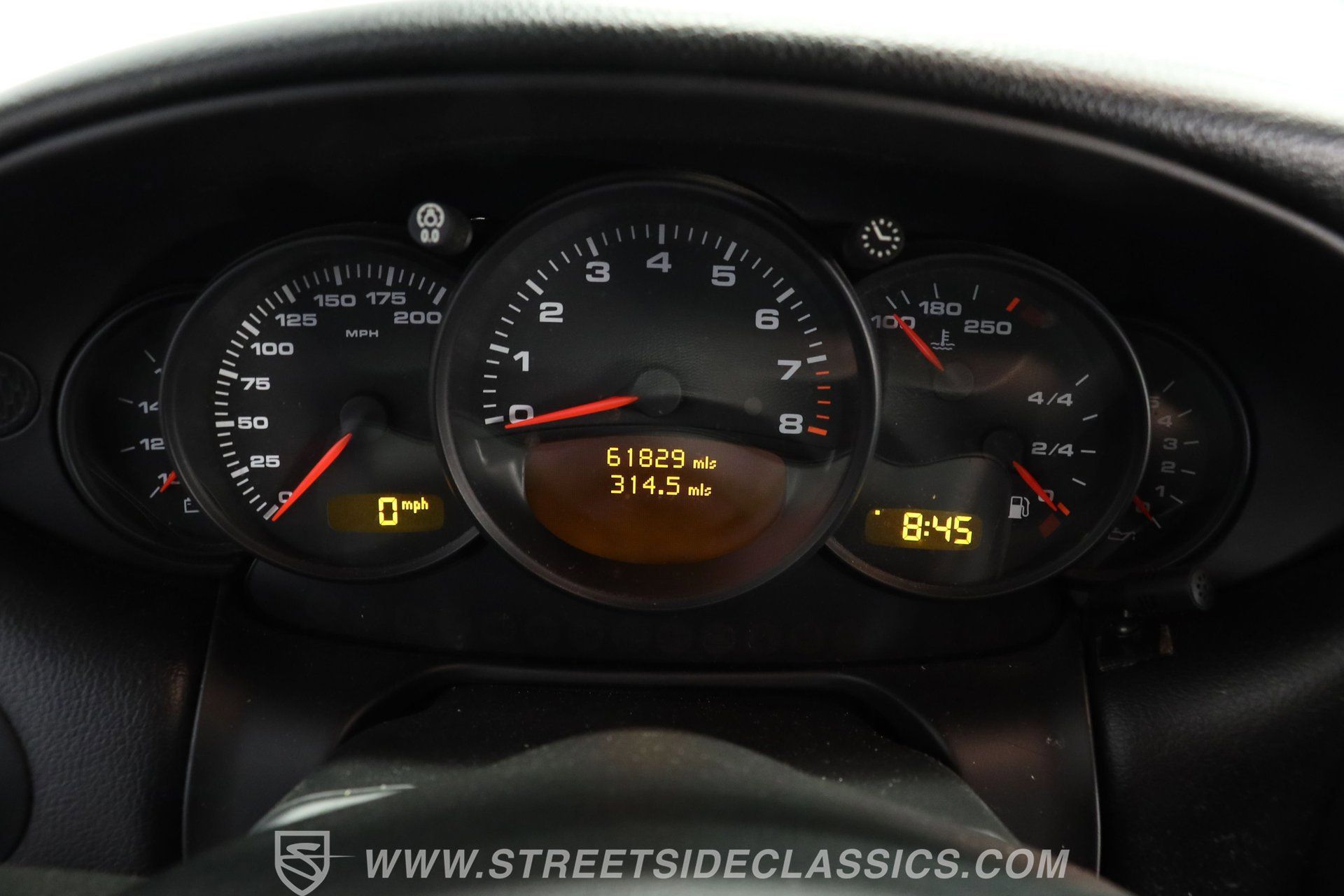 Used 2002 Porsche 911 Carrera 4 AWD/4WD image 38