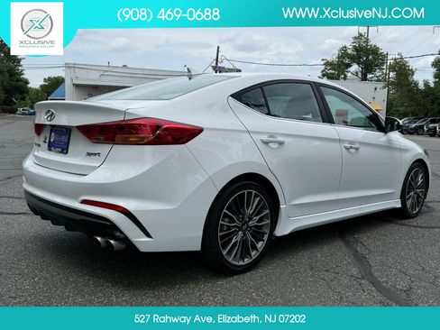 Used 2018 Hyundai Elantra Sport FWD image 4
