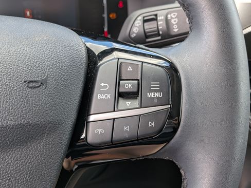 Used 2023 Ford Escape Active AWD/4WD image 27