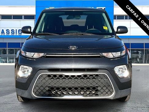 Used 2021 Kia Soul LX image 2